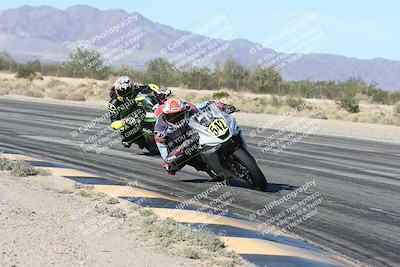 media/Dec-04-2025-Racers Edge (Thu) [[5ebc9f124d]]/3-B Group/3-Session 2 (Turn 7 Inside)/